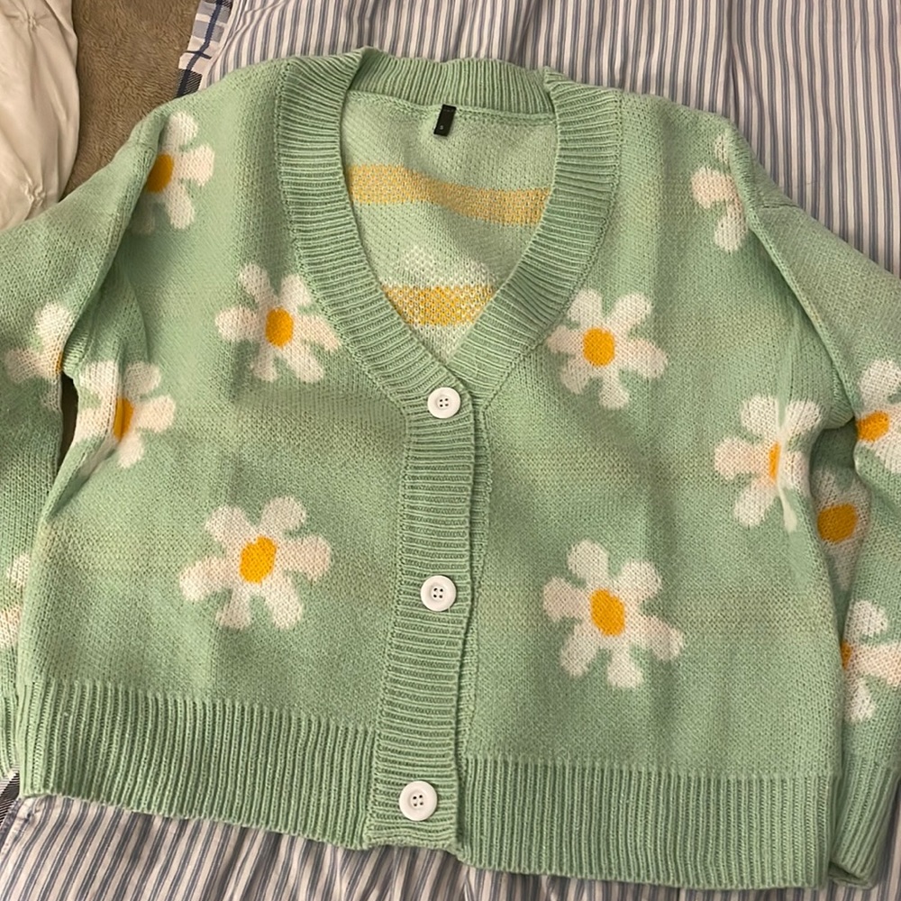 Daisy Cardigan